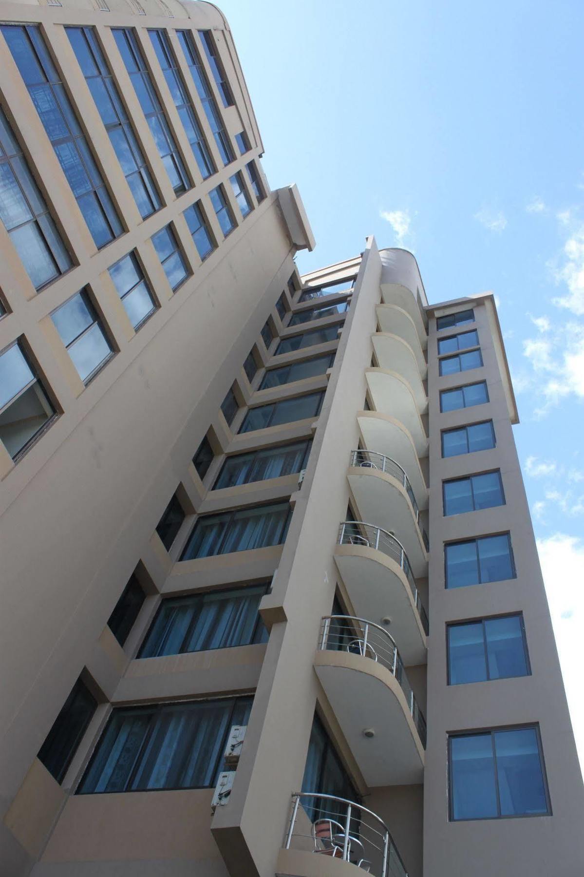 Mic Hotel Daressalam Exterior foto